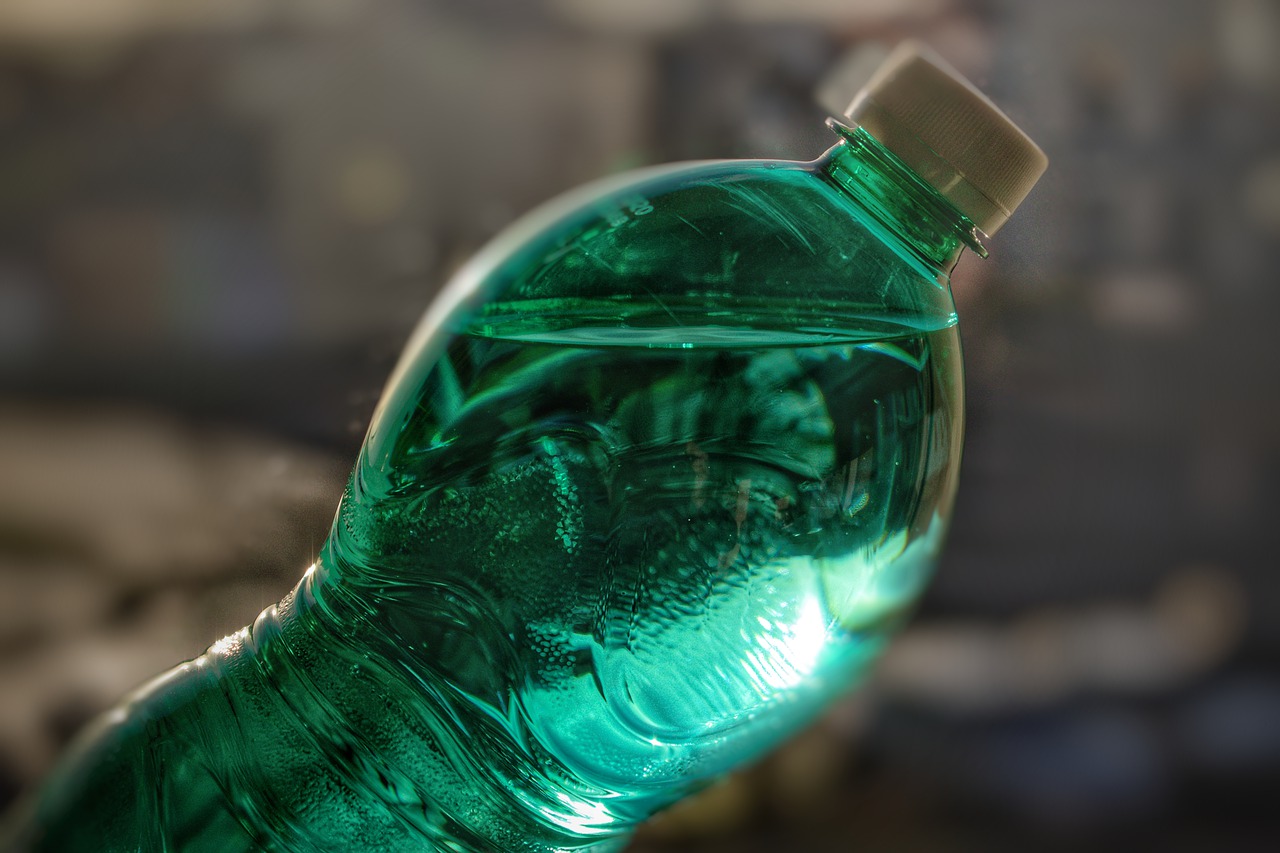 ペットボトルがあかない原因は握力の低下？